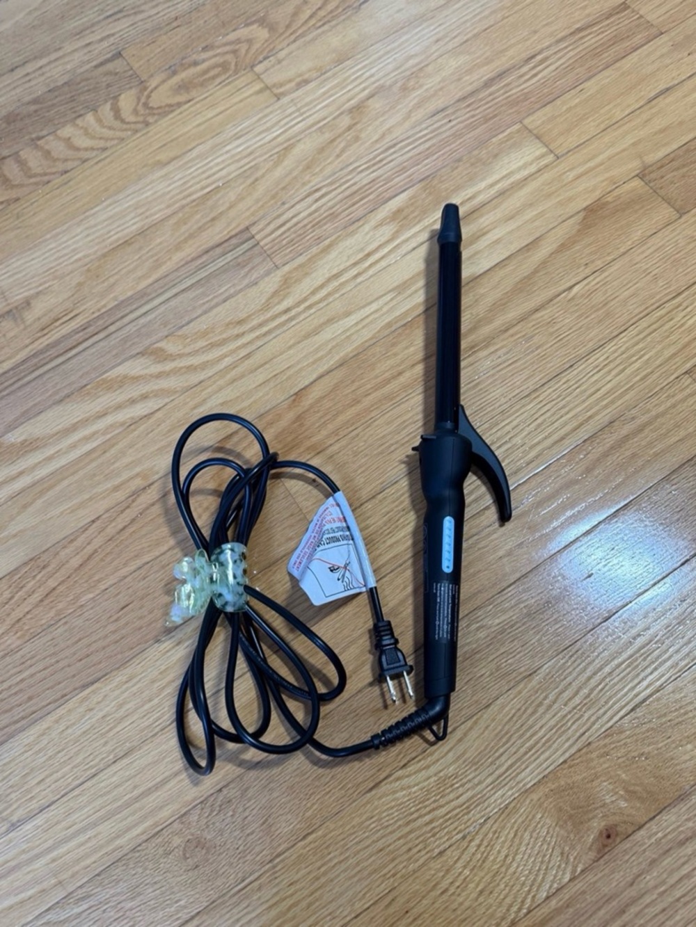 Bio Ionic Black Curling Iron with Clamp